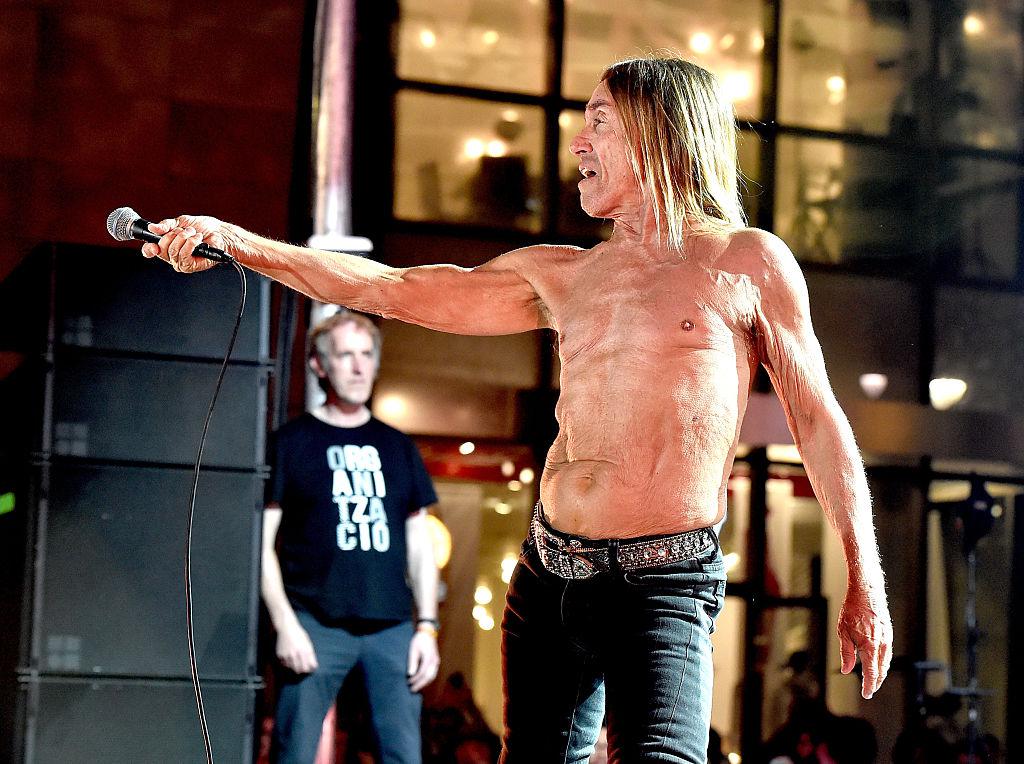 Iggy Pop Posed Nude for a Life Drawing Class
