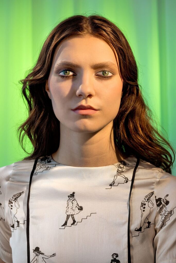 by Laurie Simmons