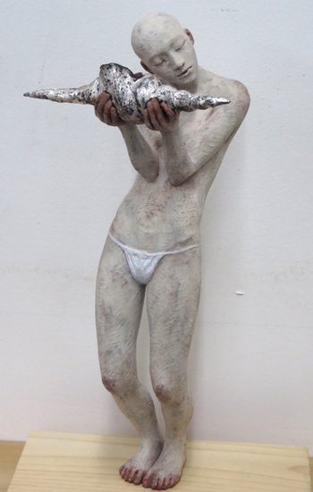 Maquette No. 8, by Chie Shimizu, 2015, plaster, pigment, silver leaf